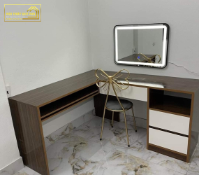 BÀN NHỰA TRANG ĐIỂM TD010