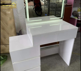 BÀN NHỰA TRANG ĐIỂM TD016