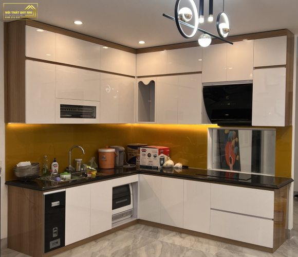 TỦ BẾP NHỰA PICOMAT PHỦ ACRYLIC TBA004